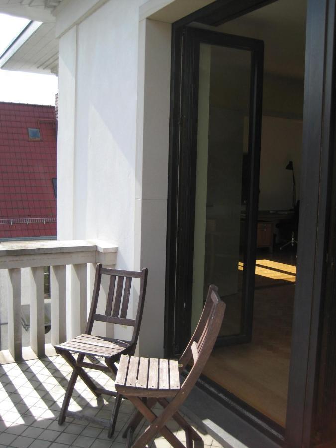 Architekten Villa In Theaternaehe ไมนิงเงิน ภายนอก รูปภาพ